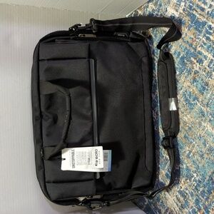 Solo New York Unstoppable Black Chrysler Briefcase - New